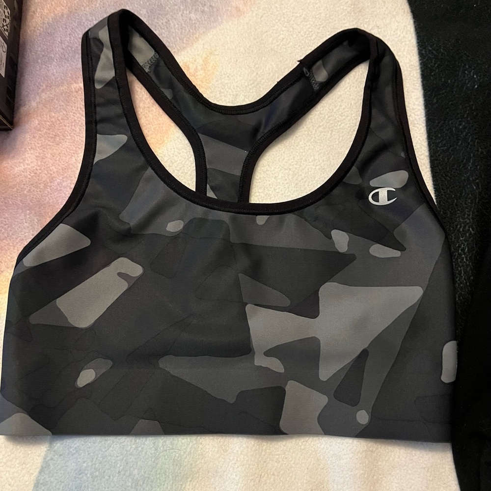 Champion women’s sports bra